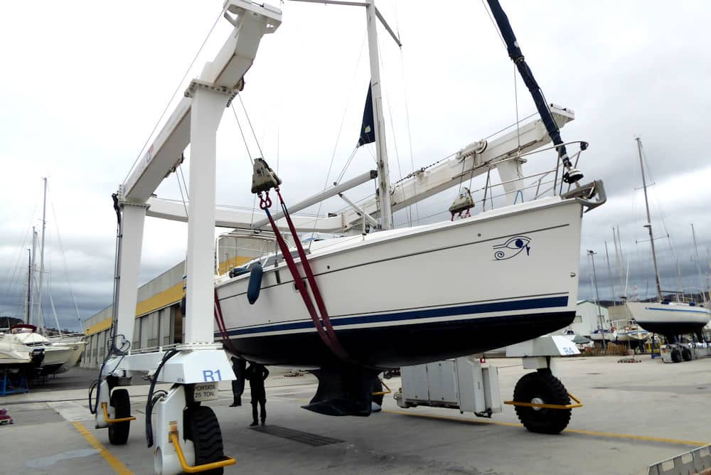 Hunter_39_Sailing_Yacht_Survey_Italy