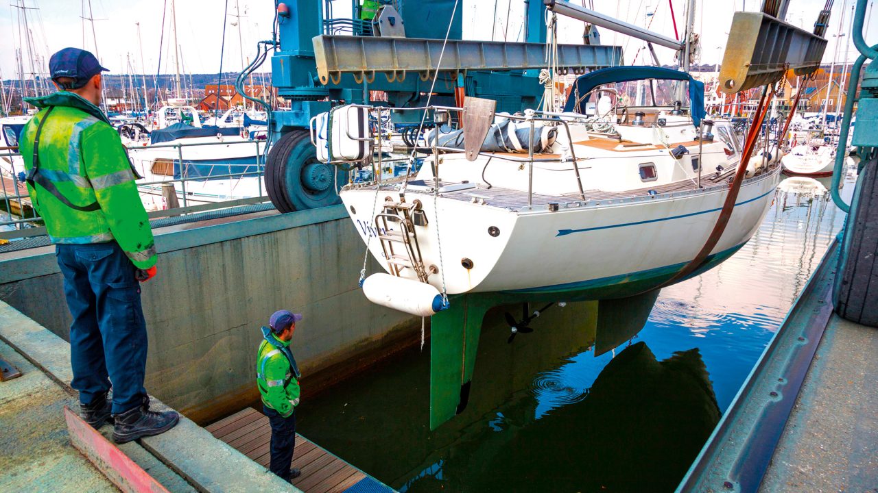 YAW275.used_boats.ff47de